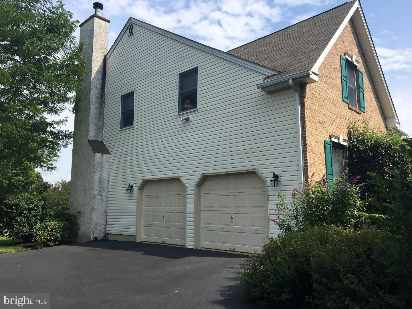 BRIDGEVIEW - Residential