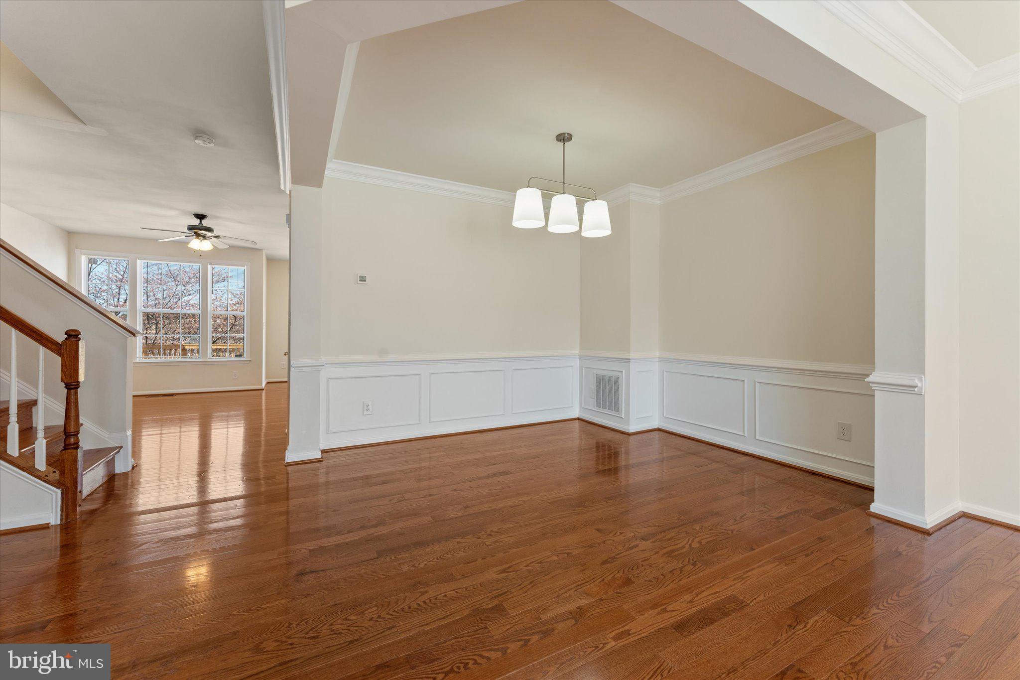 POTOMAC LAKES - Residential Lease