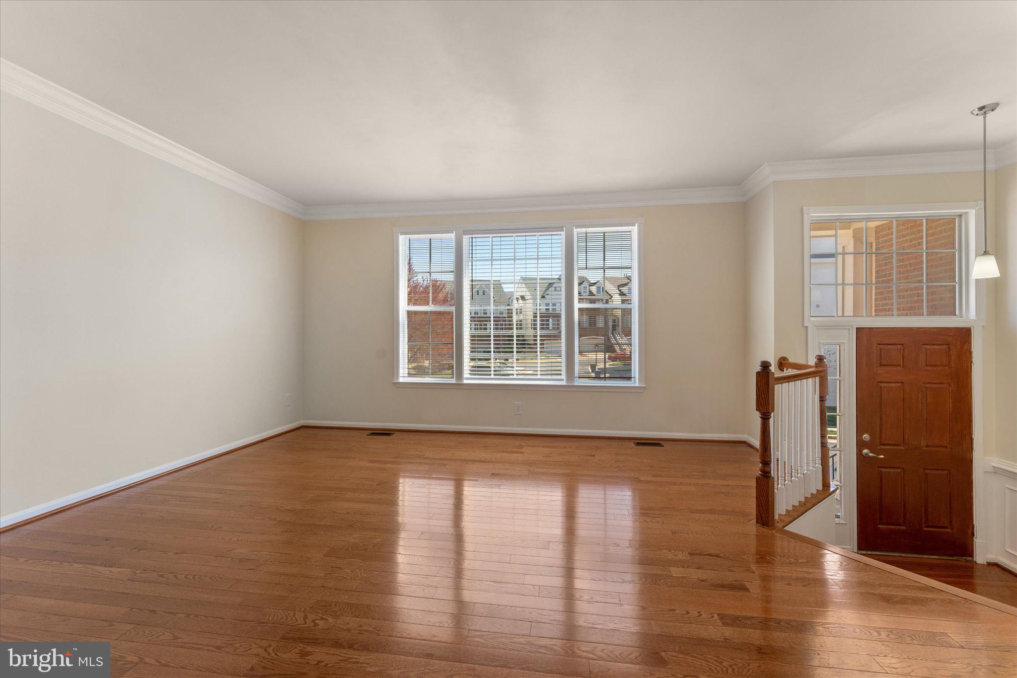 POTOMAC LAKES - Residential Lease