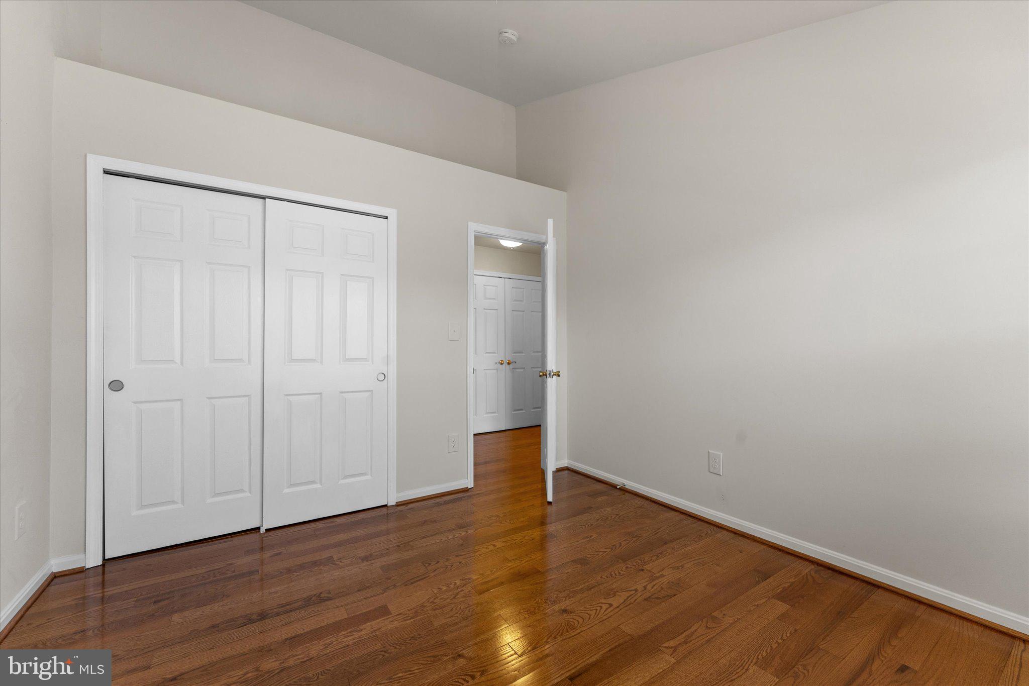 POTOMAC LAKES - Residential Lease