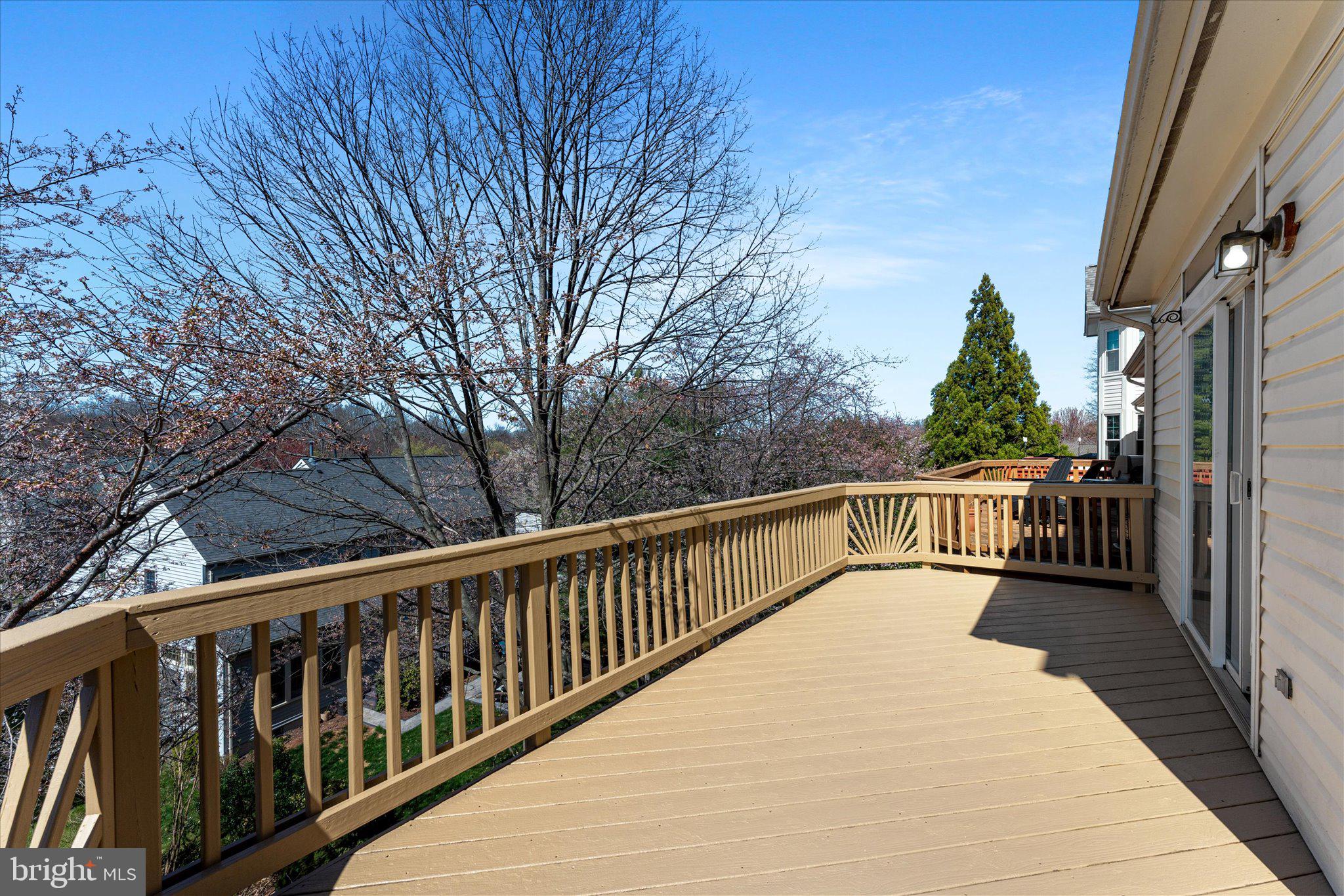 POTOMAC LAKES - Residential Lease