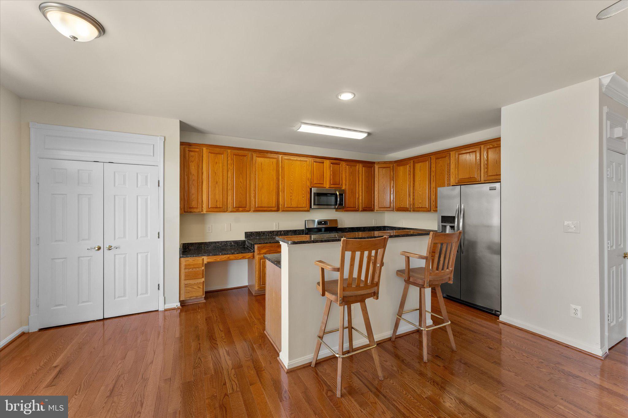 POTOMAC LAKES - Residential Lease