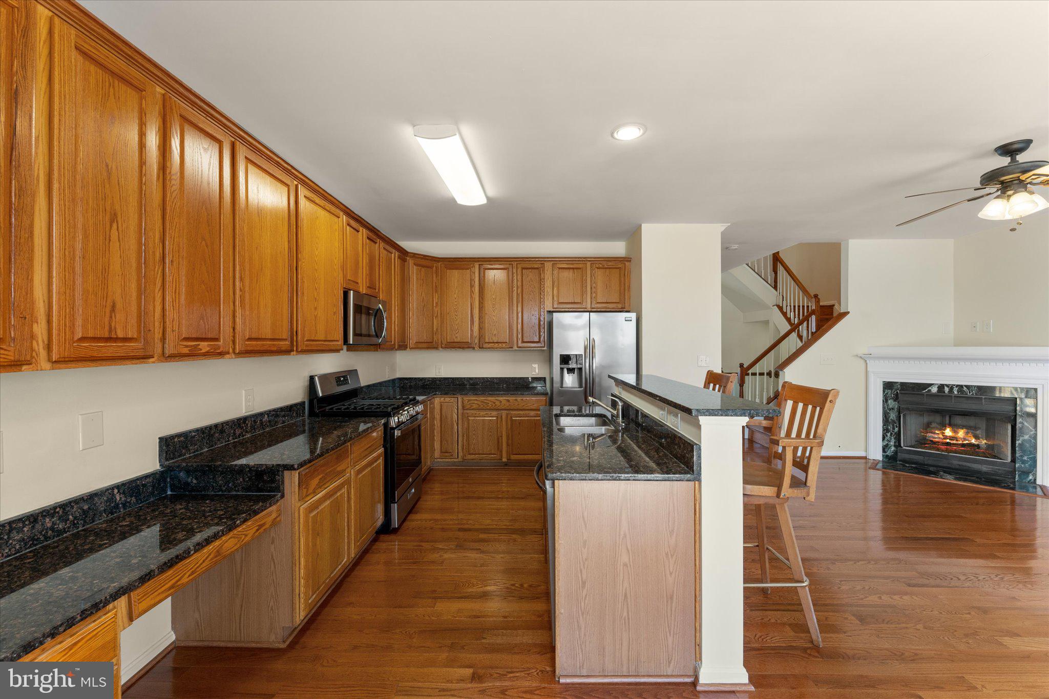 POTOMAC LAKES - Residential Lease