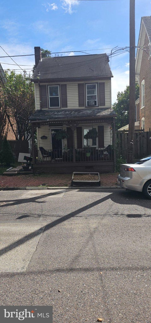 Photo of 426 Walnut Street, POTTSTOWN, PA 19464 (MLS # PAMC2193658)