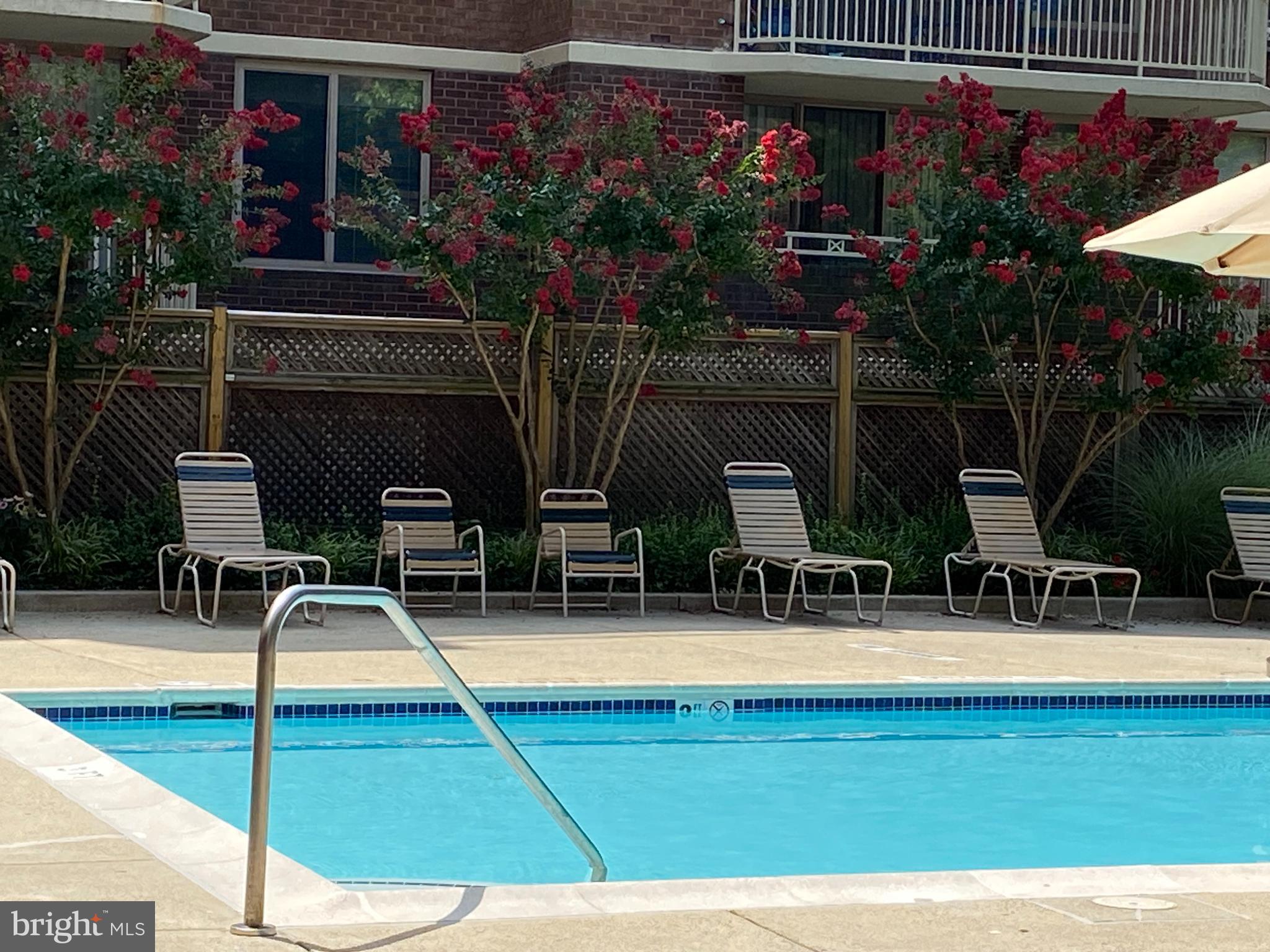 THE CHRISTOPHER - Residential