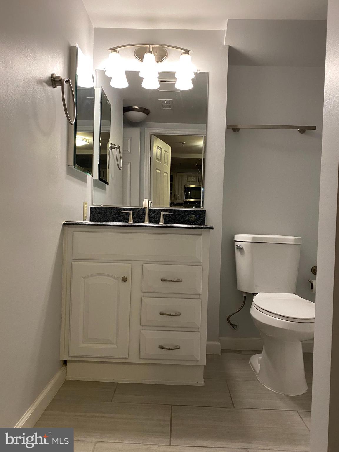 THE CHRISTOPHER - Residential