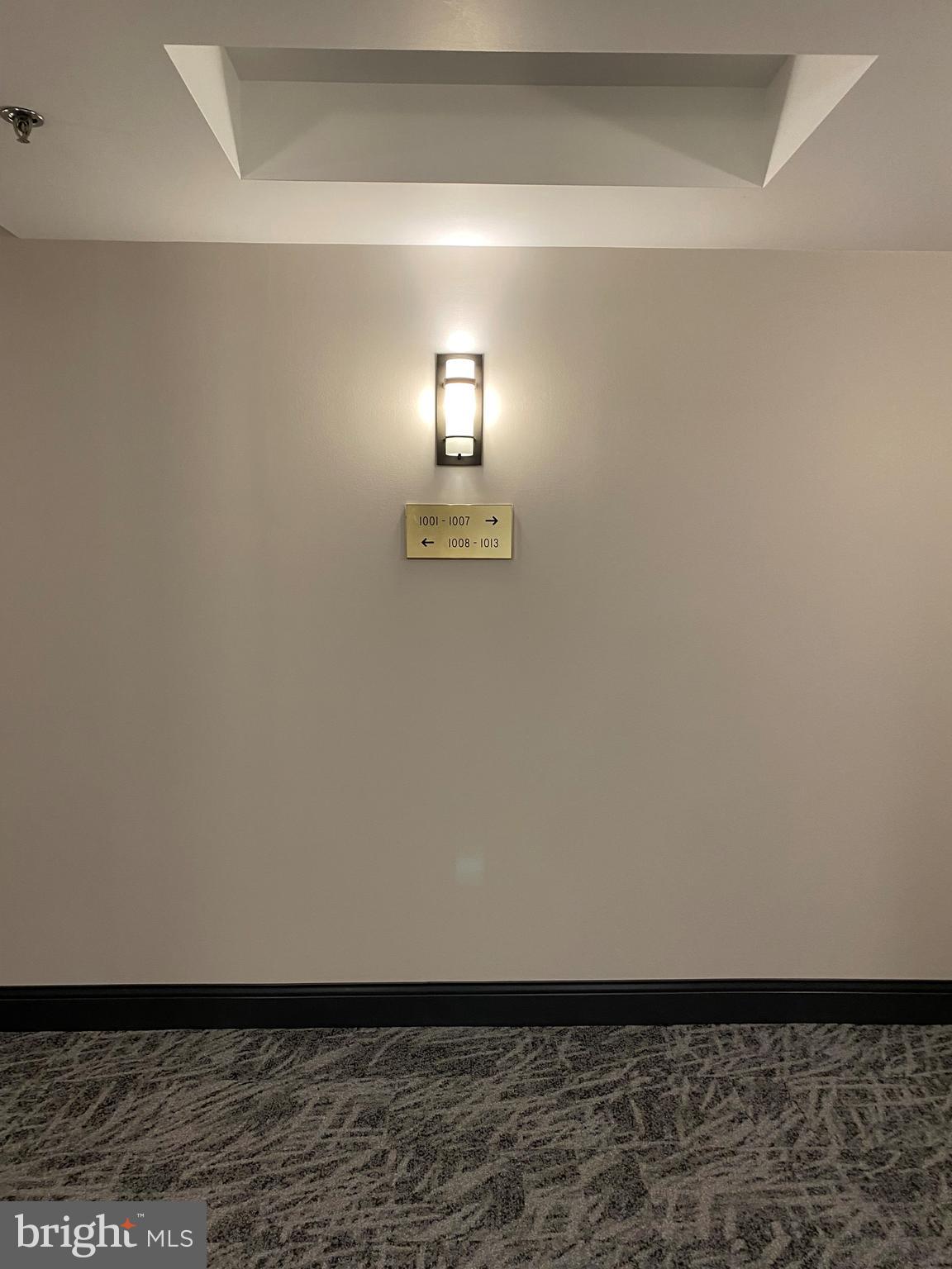 THE CHRISTOPHER - Residential