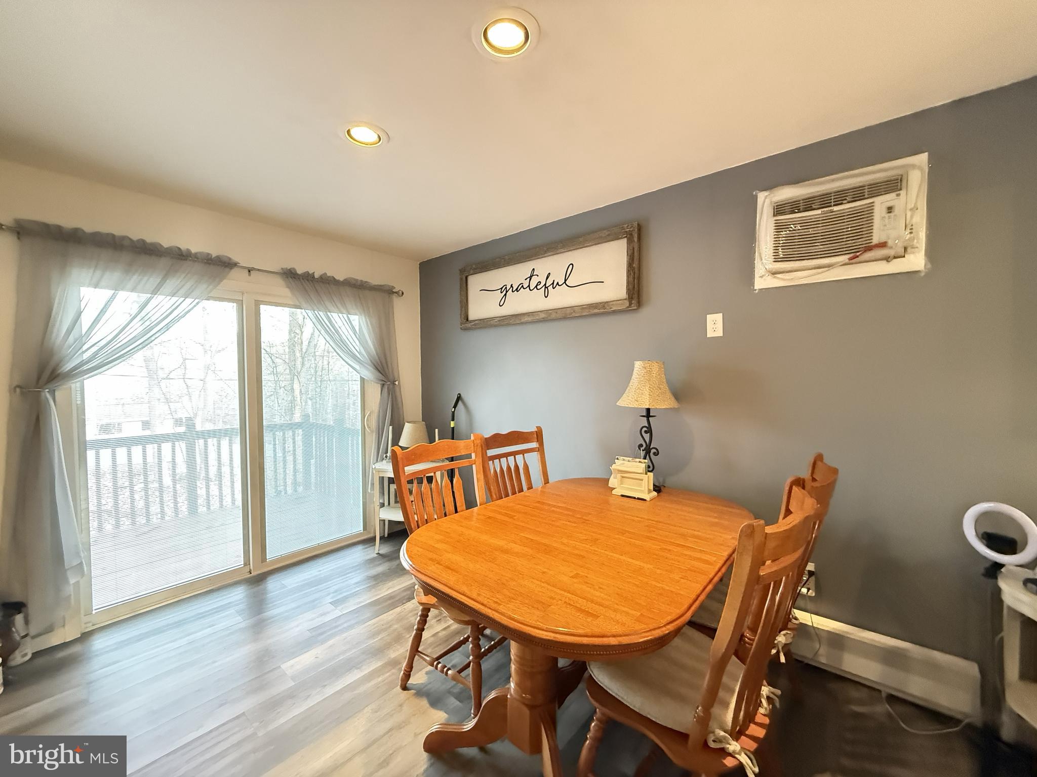 SAW CREEK ESTATES - Residential