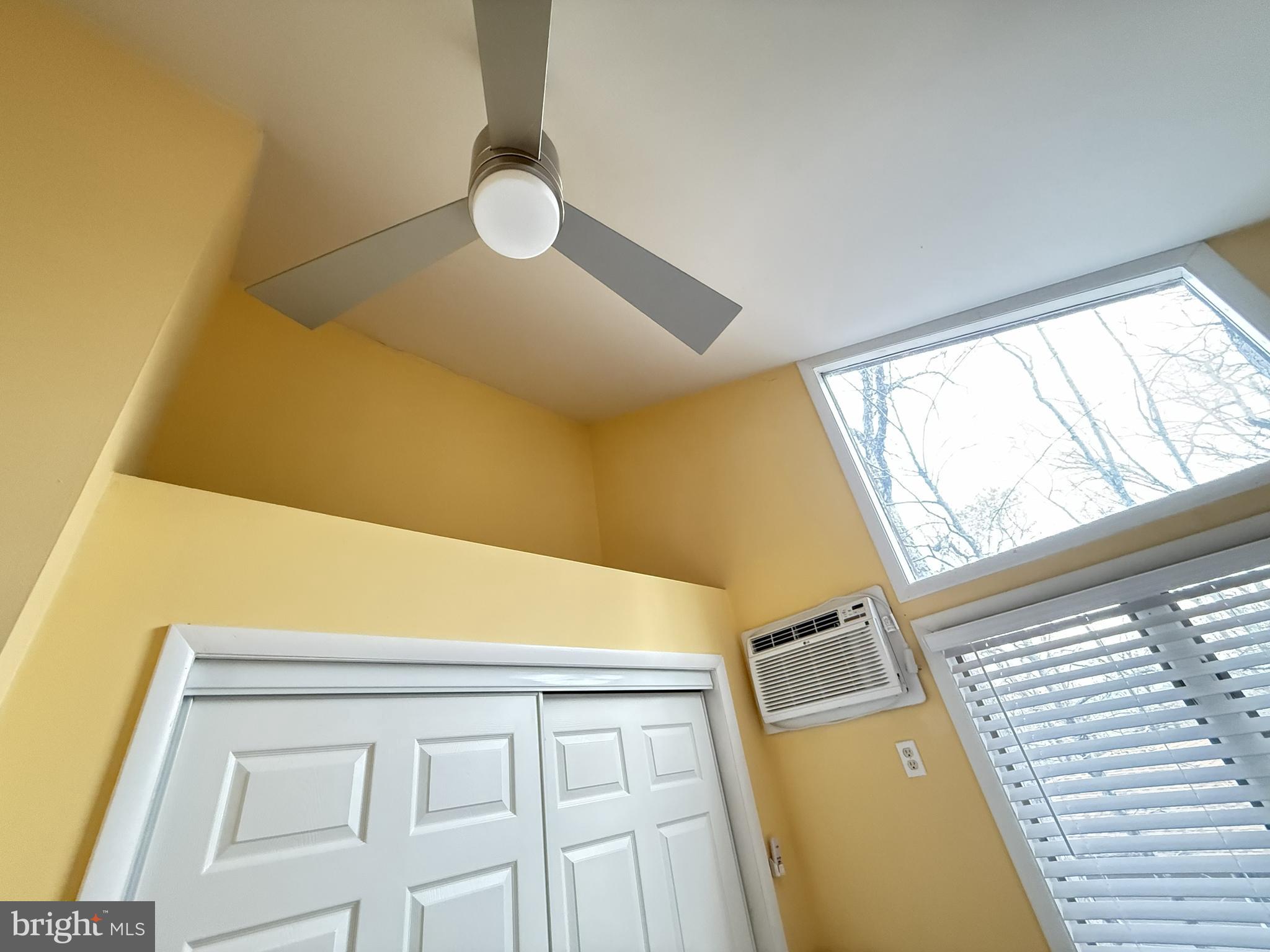 SAW CREEK ESTATES - Residential