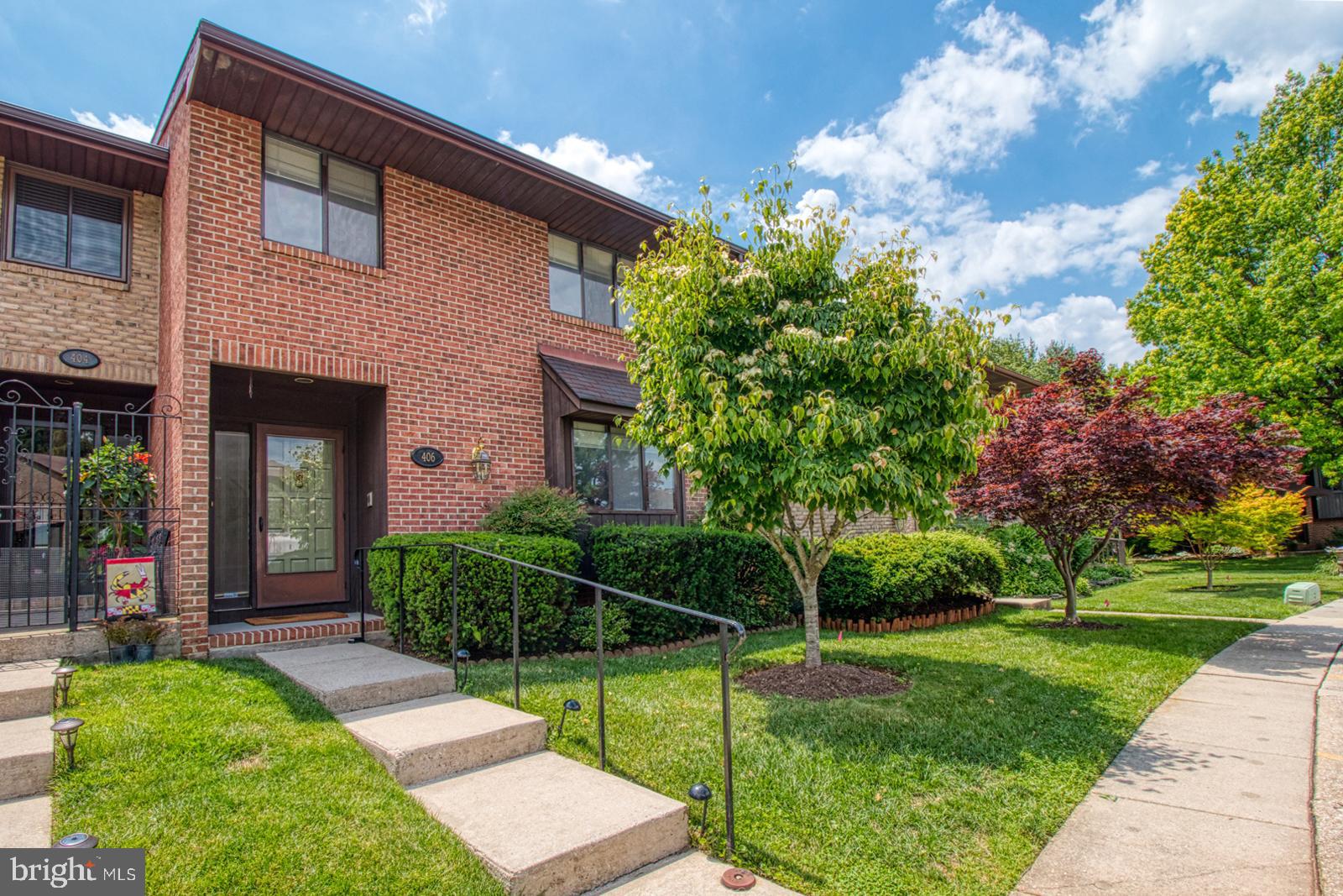 VALLEYWOOD AT FIVE FARMS - Residential