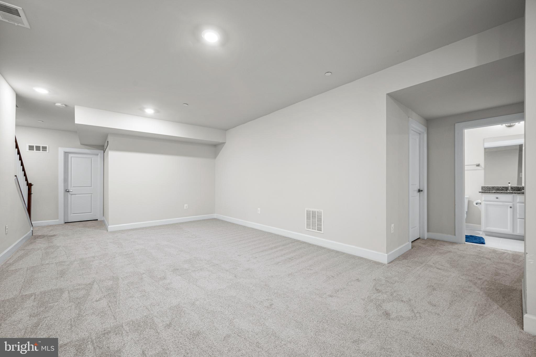 FAIRWAYS AT TURF VALLEY - Residential