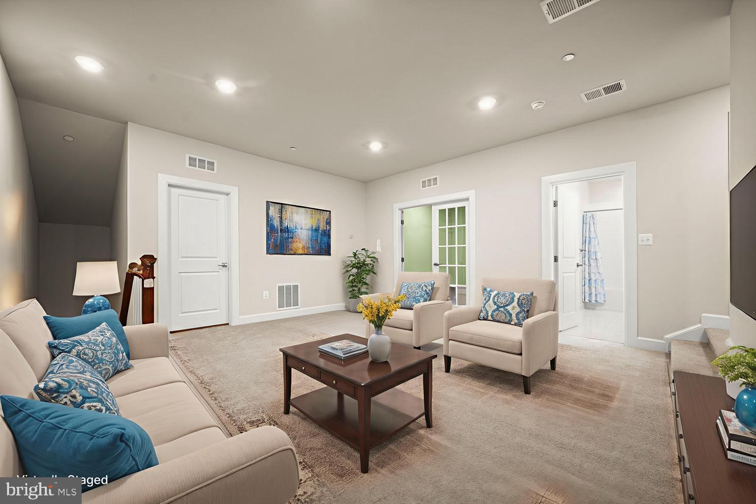 FAIRWAYS AT TURF VALLEY - Residential