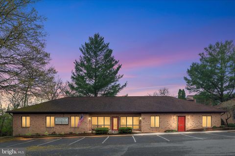 10623 CRESTWOOD DRIVE BURG 1 MANASSAS VA 20109