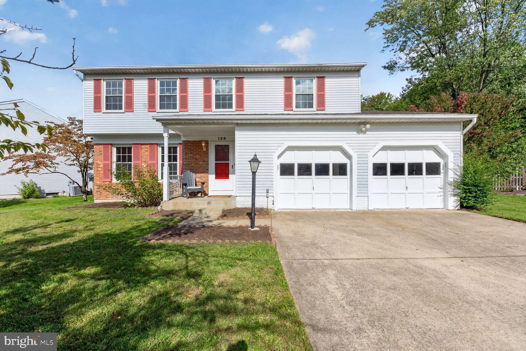 128 Briarwood Court
