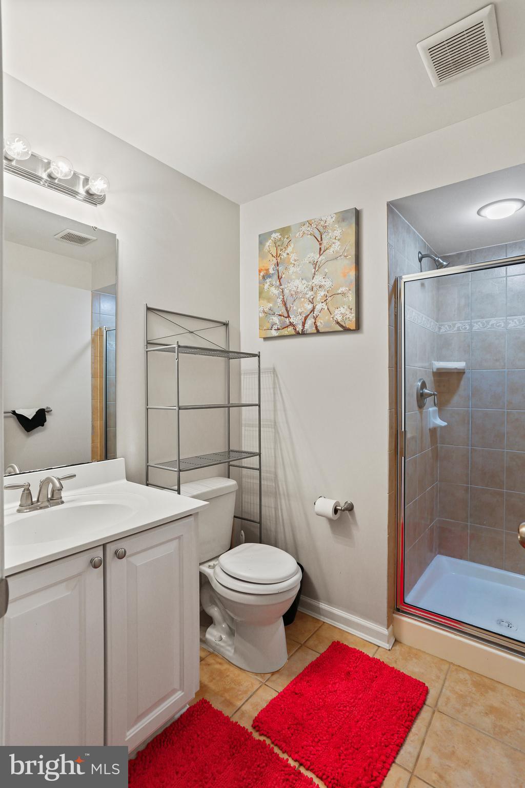 THE COURTS OF MALLORY - Residential