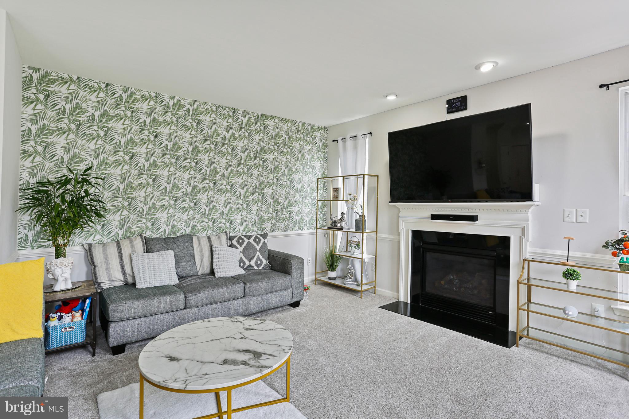 THE COURTS OF MALLORY - Residential