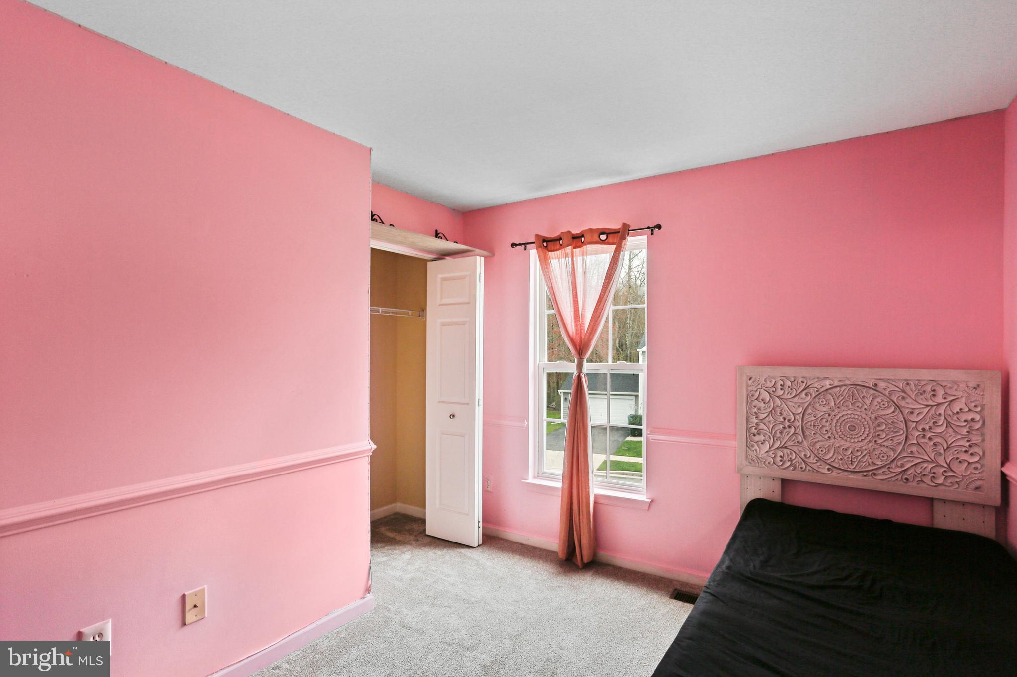 THE COURTS OF MALLORY - Residential