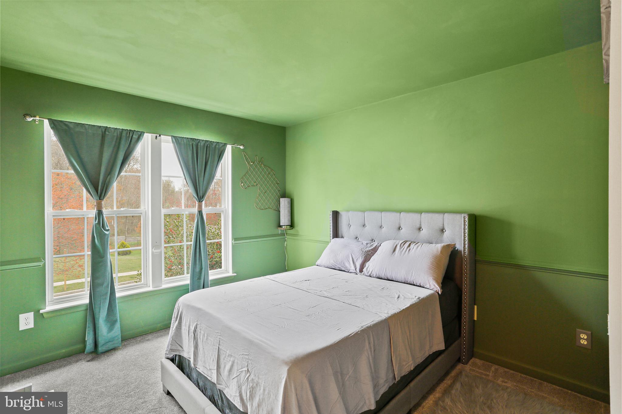 THE COURTS OF MALLORY - Residential