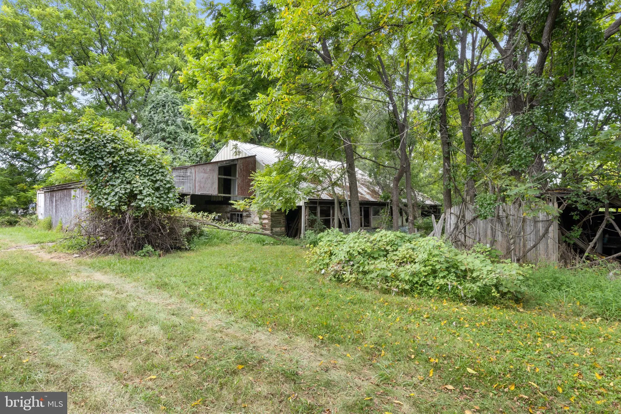 Reisterstown, Maryland 21136, United States, 4 Bedrooms Bedrooms, ,1 BathroomBathrooms,Residential,Active,191145