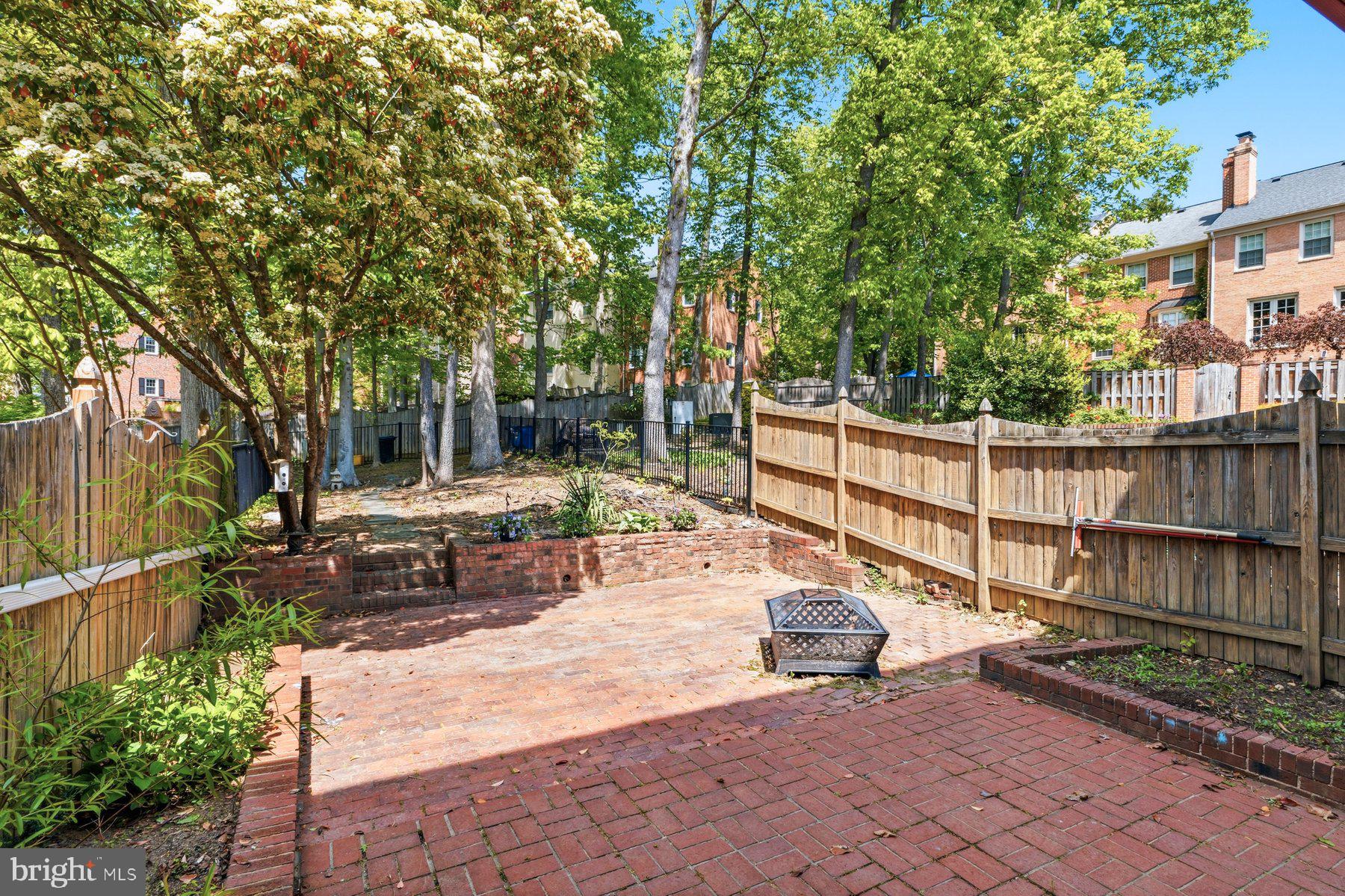 RHYGATE - Residential