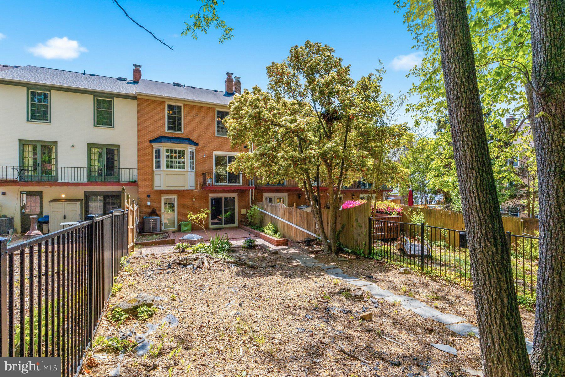 RHYGATE - Residential