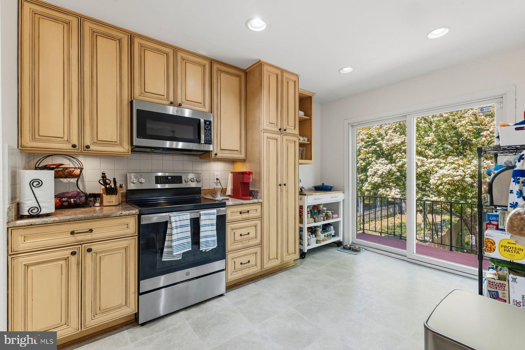 RHYGATE - Residential