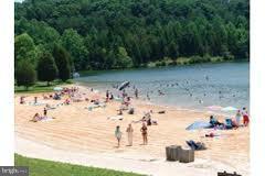 BELMONT SHORES - Residential Lease