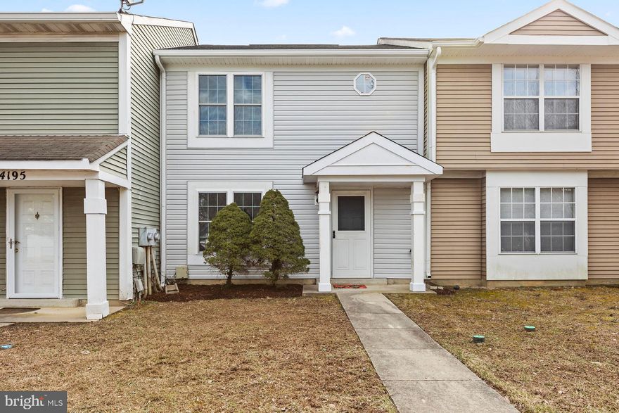 Sparkling and new! Just move in and enjoy this fully renovated town home. New roof, siding, windows, kitchen appliances, cabinetry, flooring, carpet and so much more. Great location, Minutes to shopping mall, restaurants, National Harbor and VA/DC