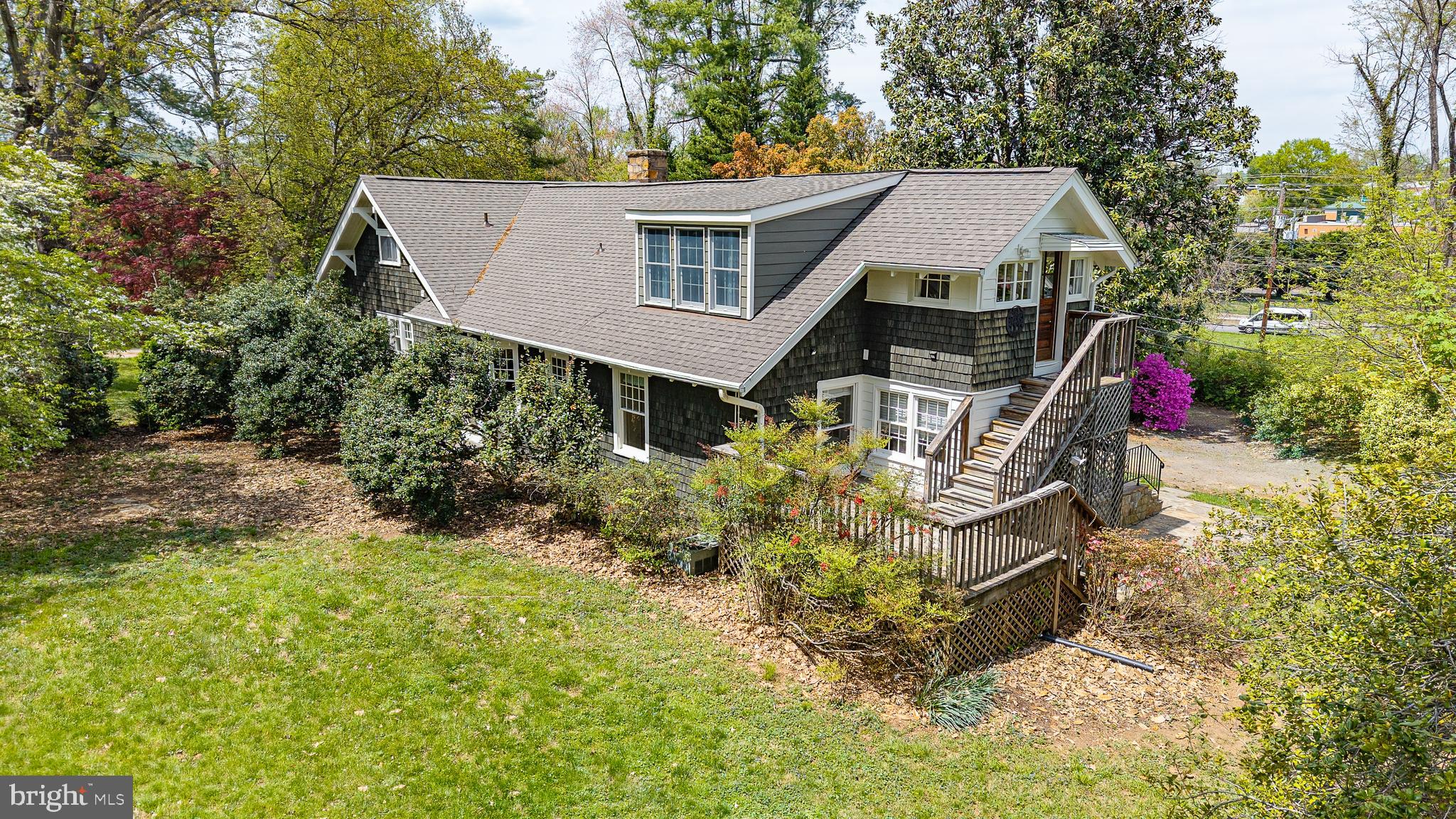 535 WINCHESTER STREET
