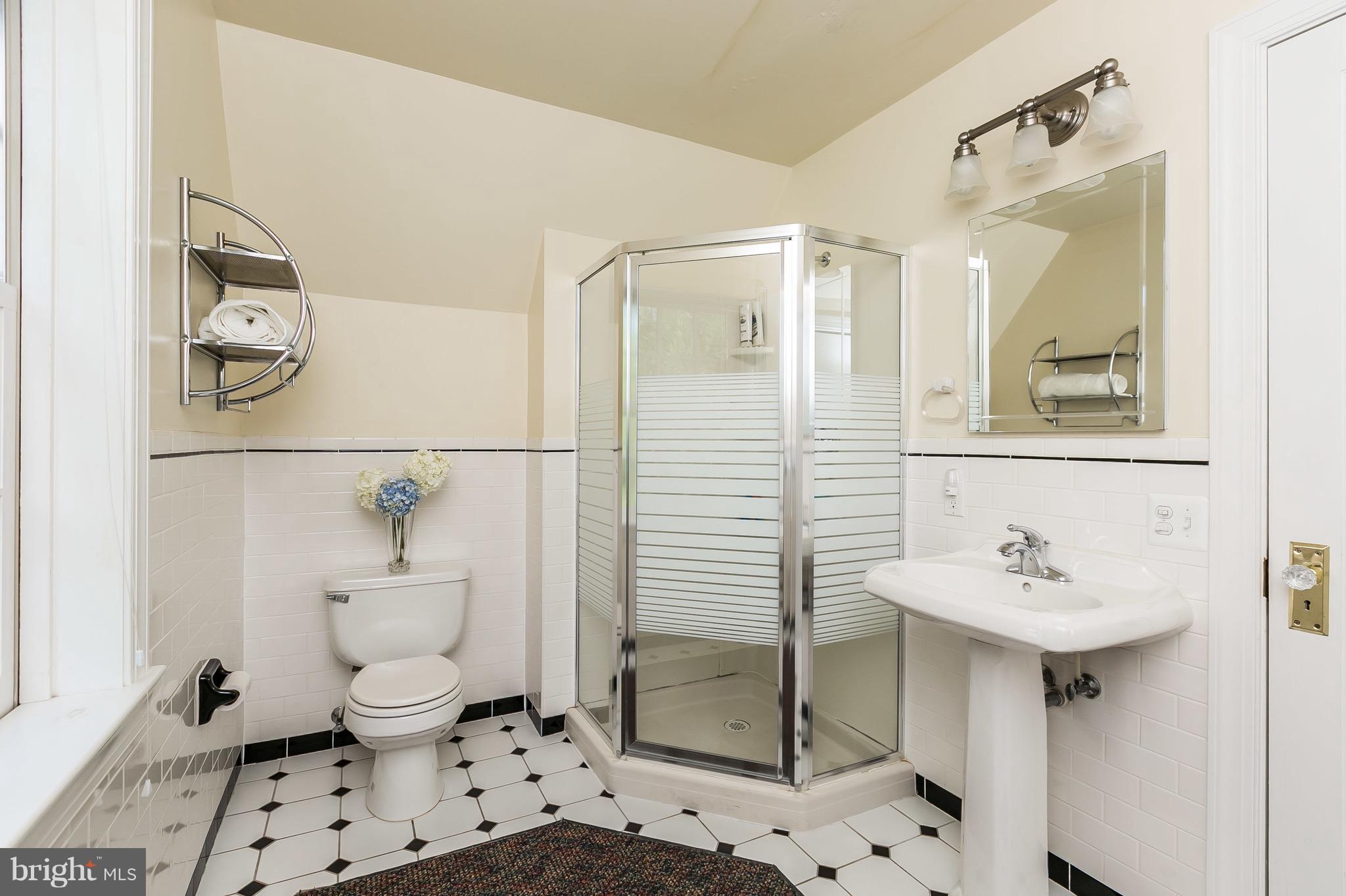 GREATER HOMELAND HISTORIC DISTRICT - Residential