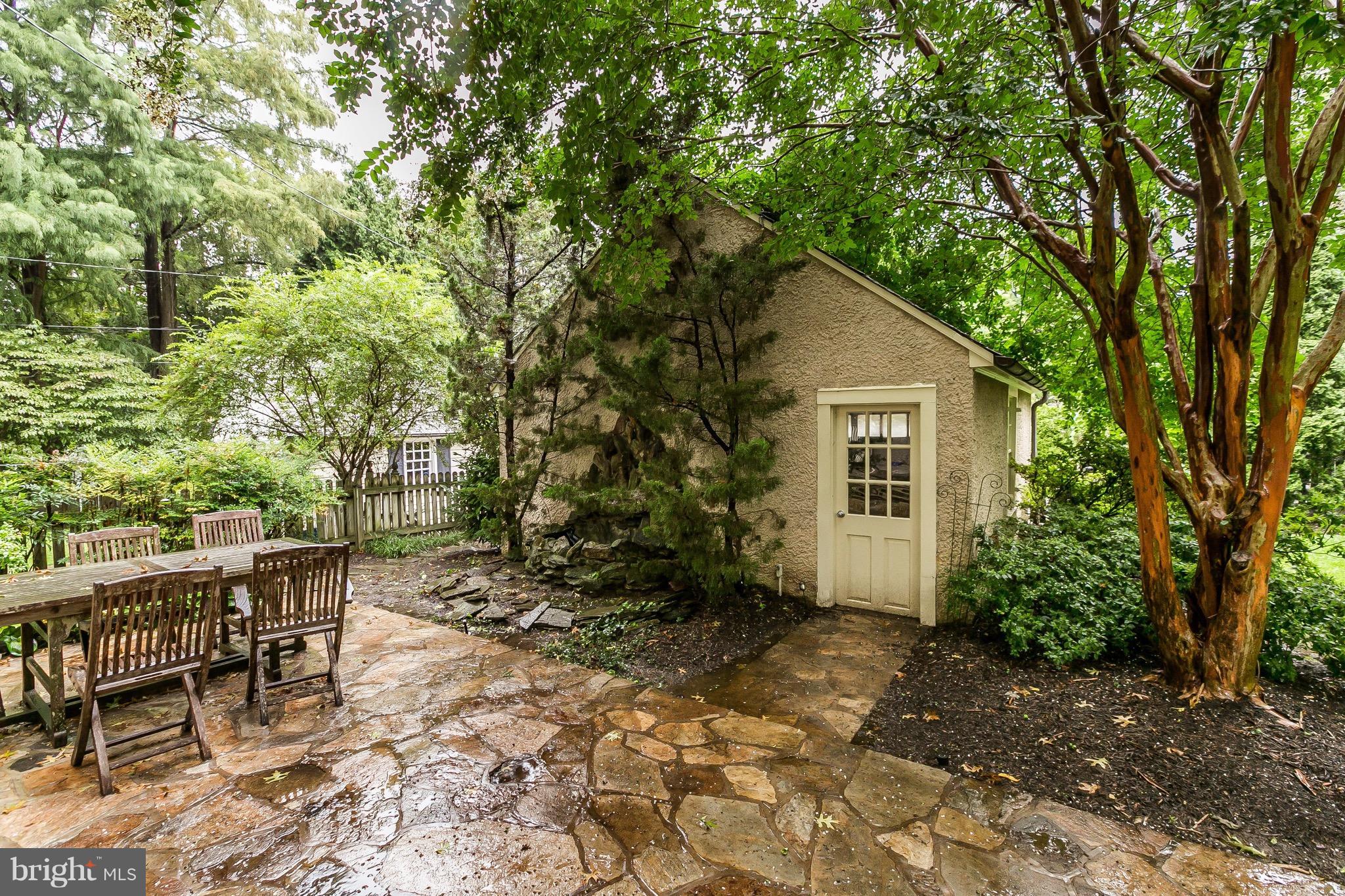 GREATER HOMELAND HISTORIC DISTRICT - Residential