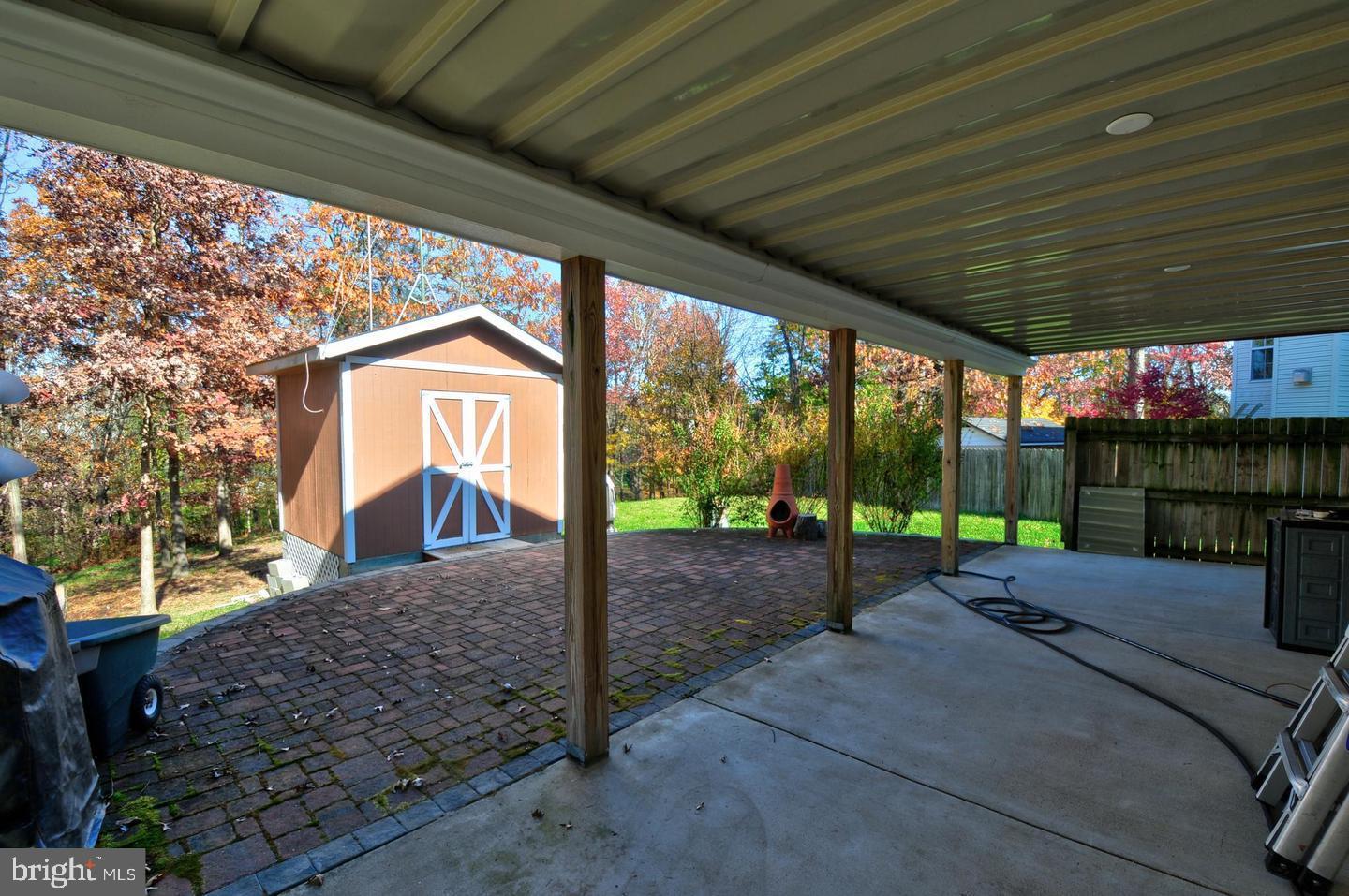 DEER RUN OF SHERANDO - Residential Lease