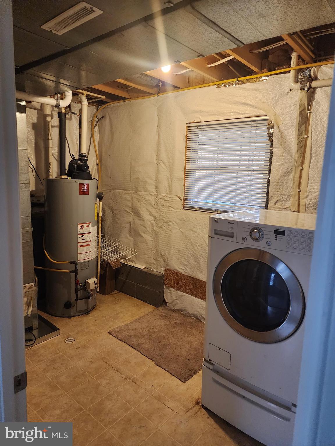 DEER RUN OF SHERANDO - Residential Lease