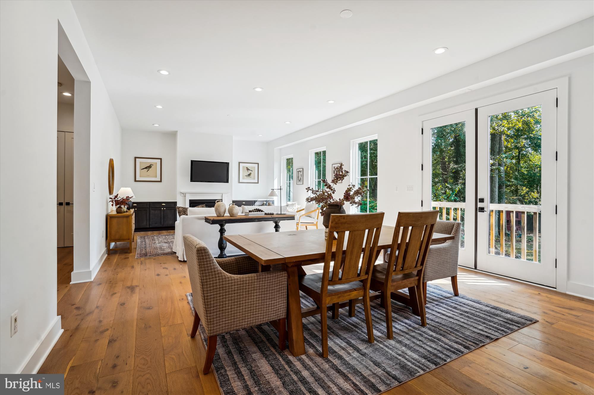 YACHT HAVEN ESTATES - Residential