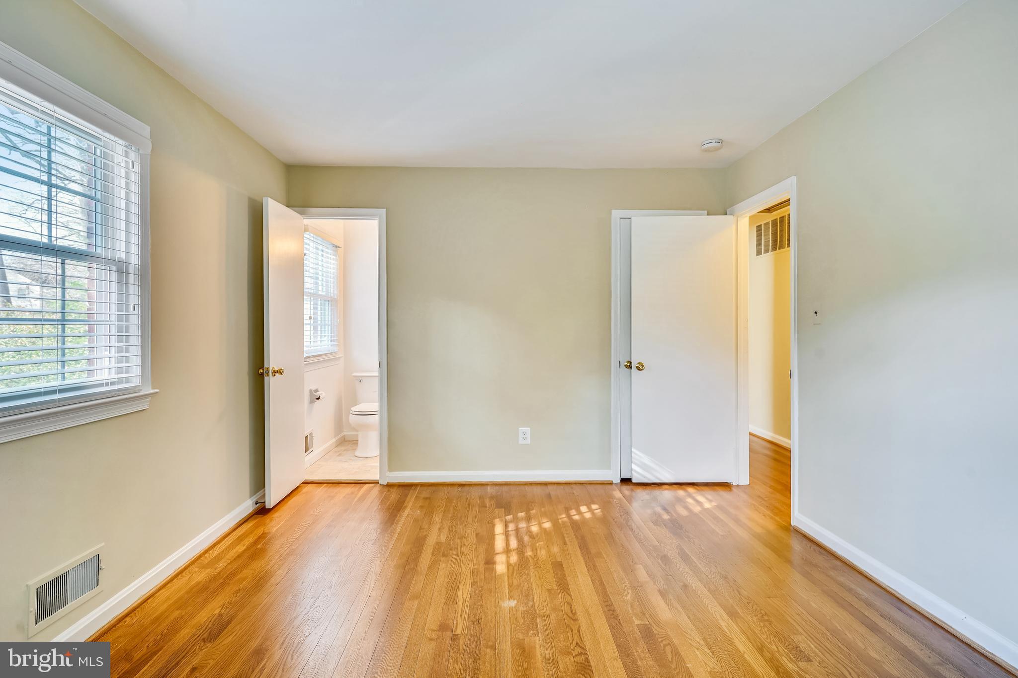 FALLS HILL - Residential Lease