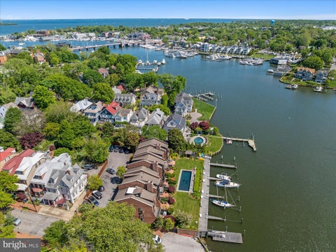 Townhouse For Sale - 5 Market Quay<br/> Anne Arundel County, ANNAPOLIS, MD 21401