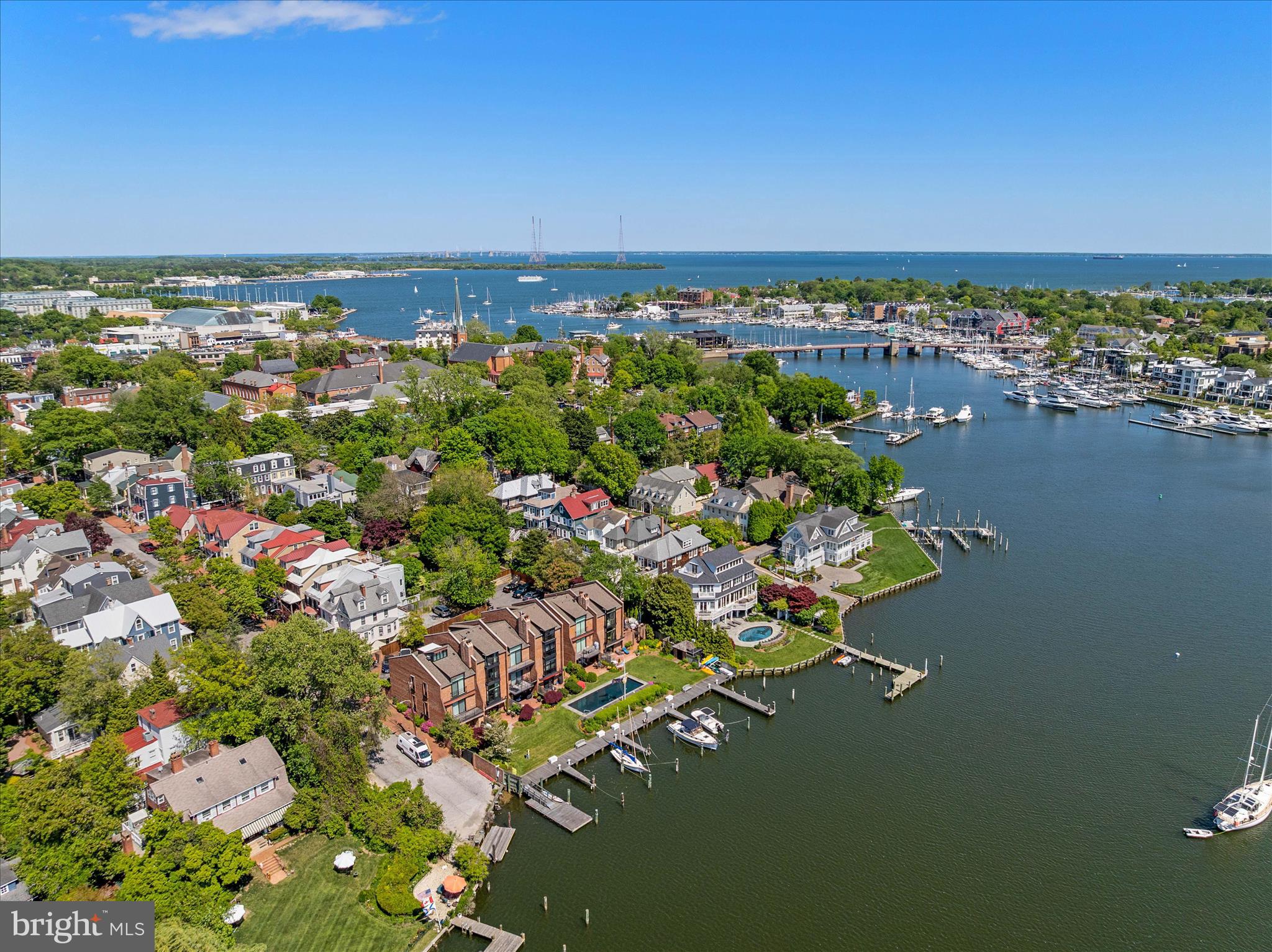 HISTORIC DISTRICT - Residential
