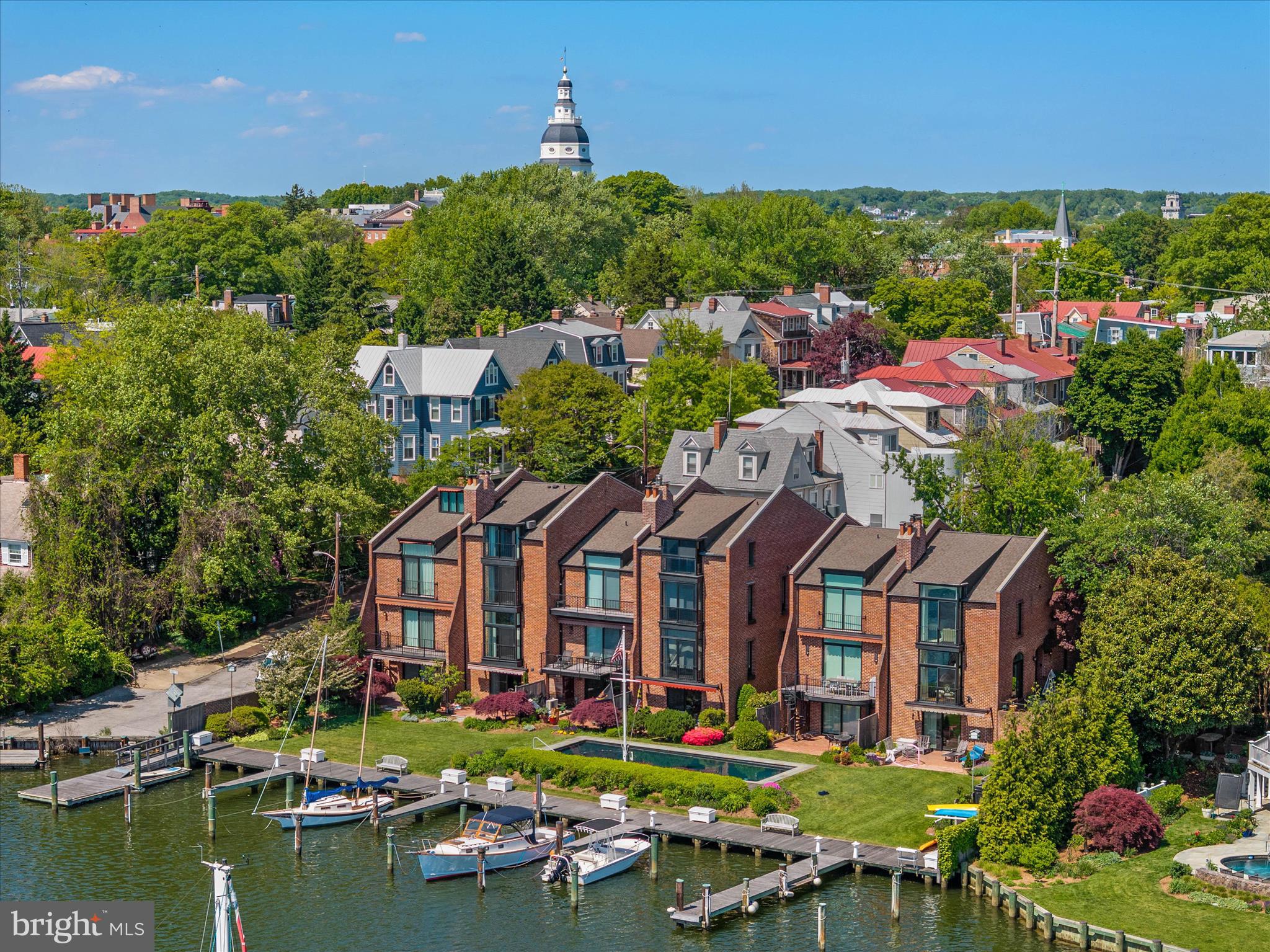 HISTORIC DISTRICT - Residential