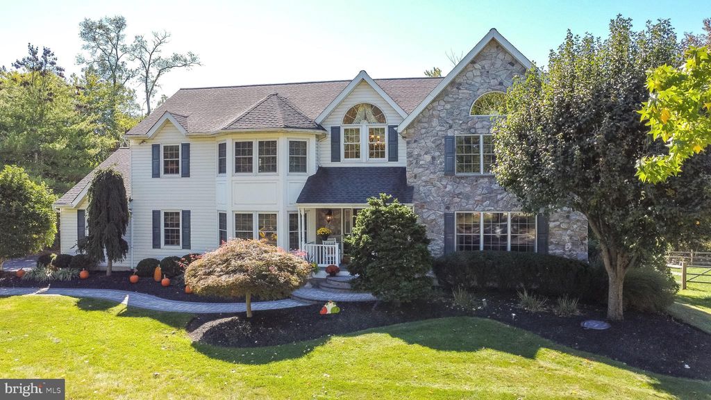 Photo of 206 Broad Acres Road, LANSDALE, PA 19446 (MLS # PAMC2158912)