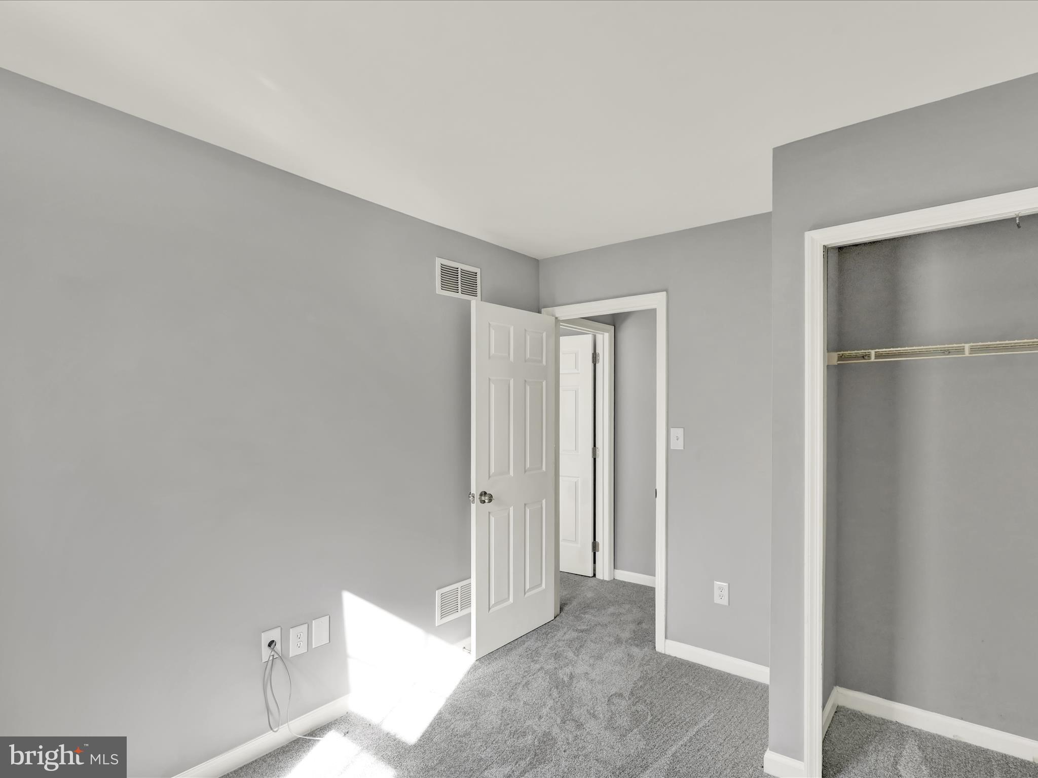 CONSTITUTION SQUARE - Residential