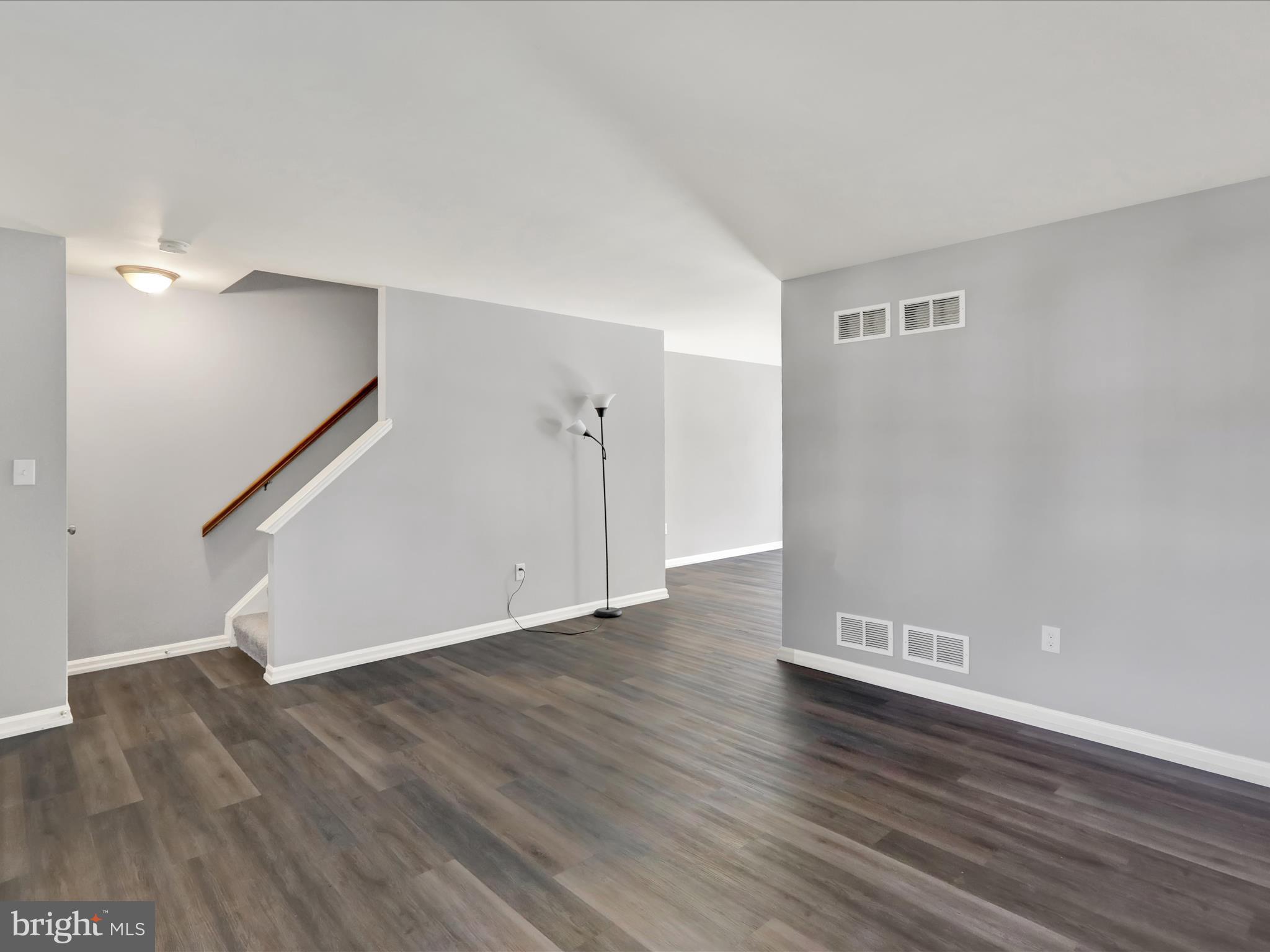 CONSTITUTION SQUARE - Residential