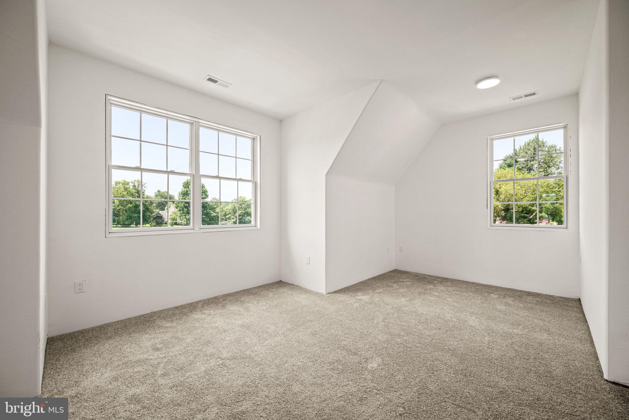 SUSSEX - Residential