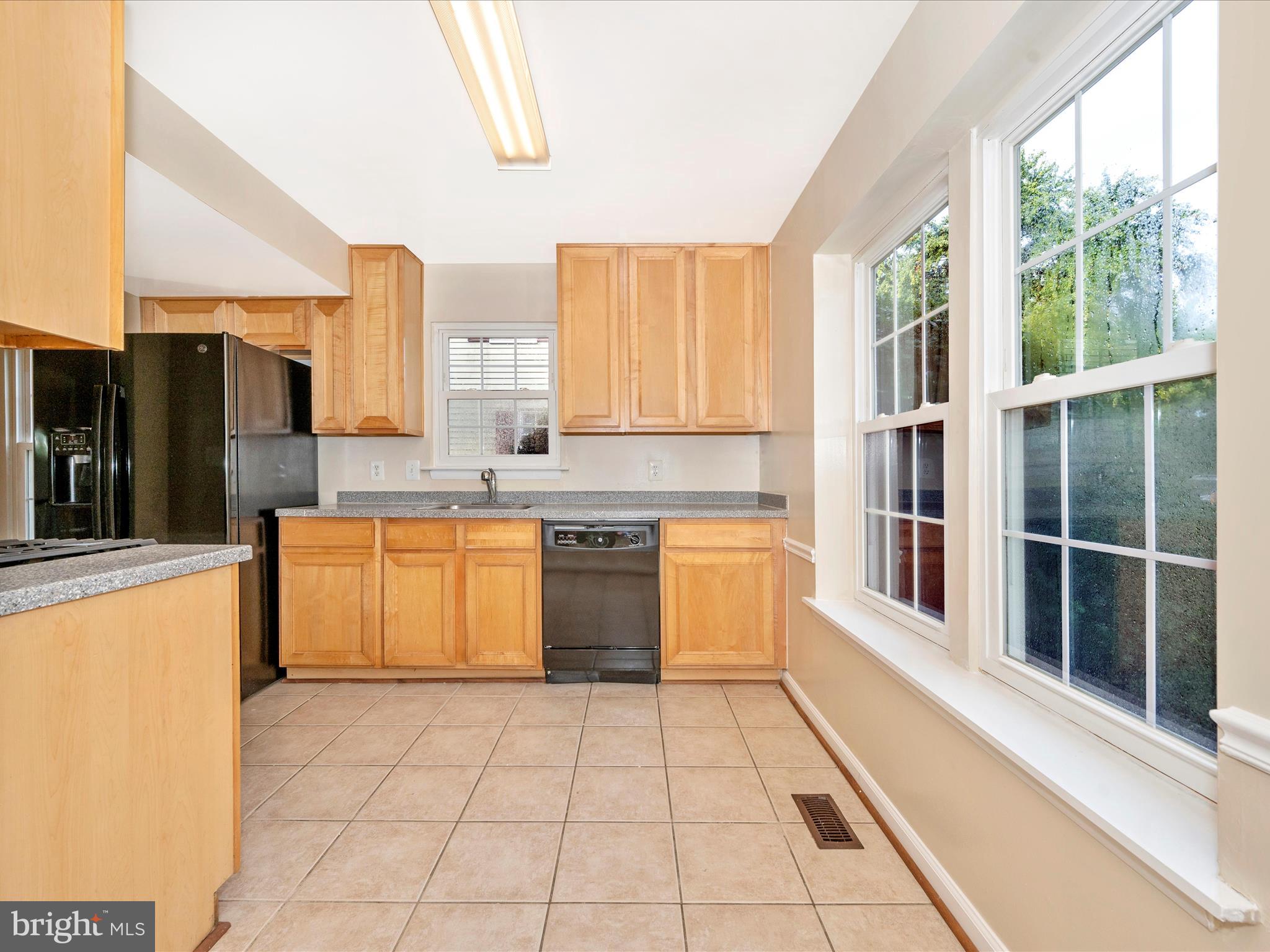 CASHELL ESTATES - Residential Lease