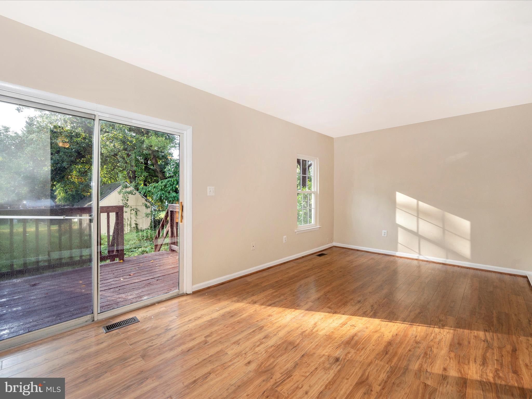 CASHELL ESTATES - Residential Lease