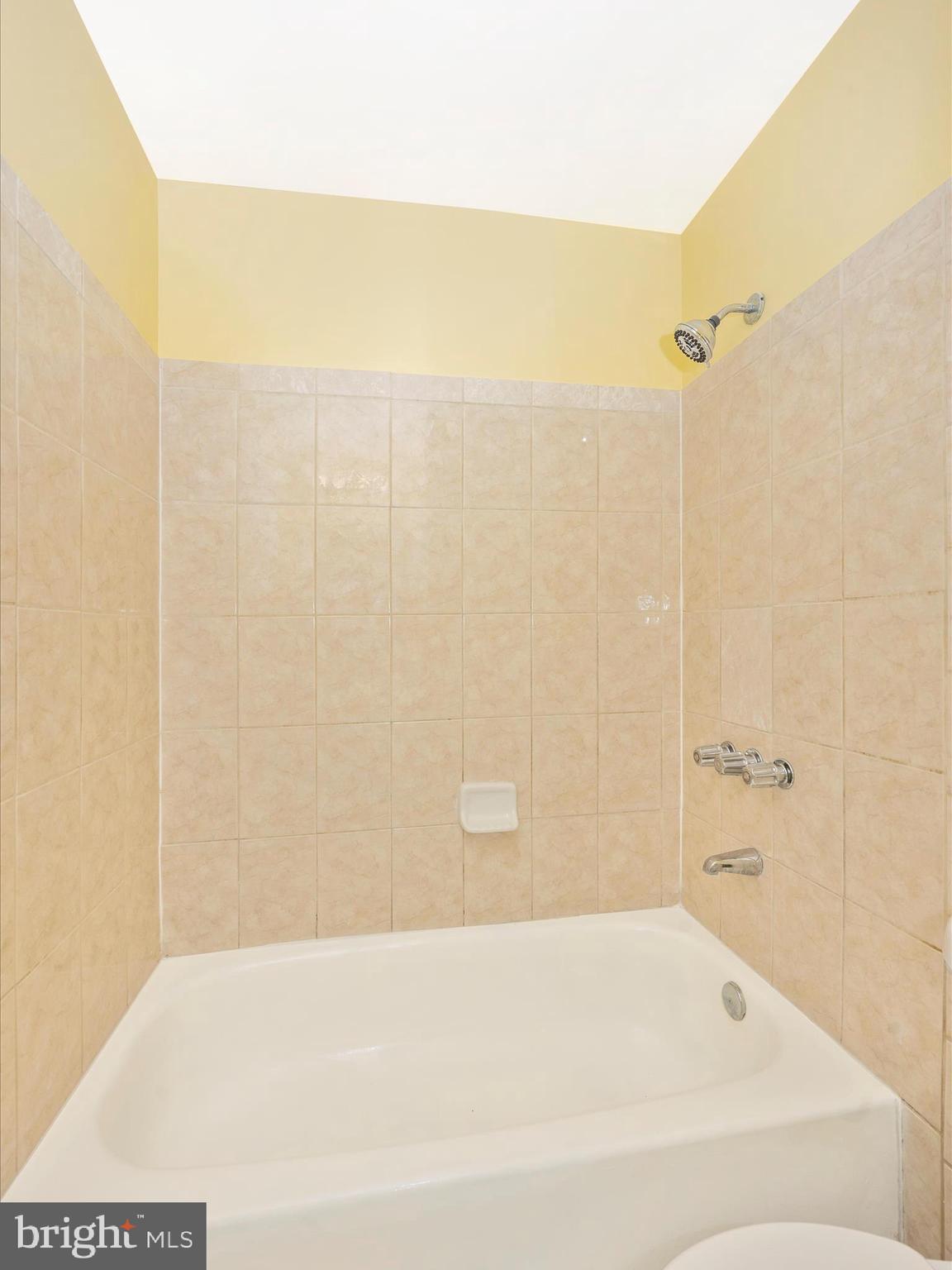 CASHELL ESTATES - Residential Lease