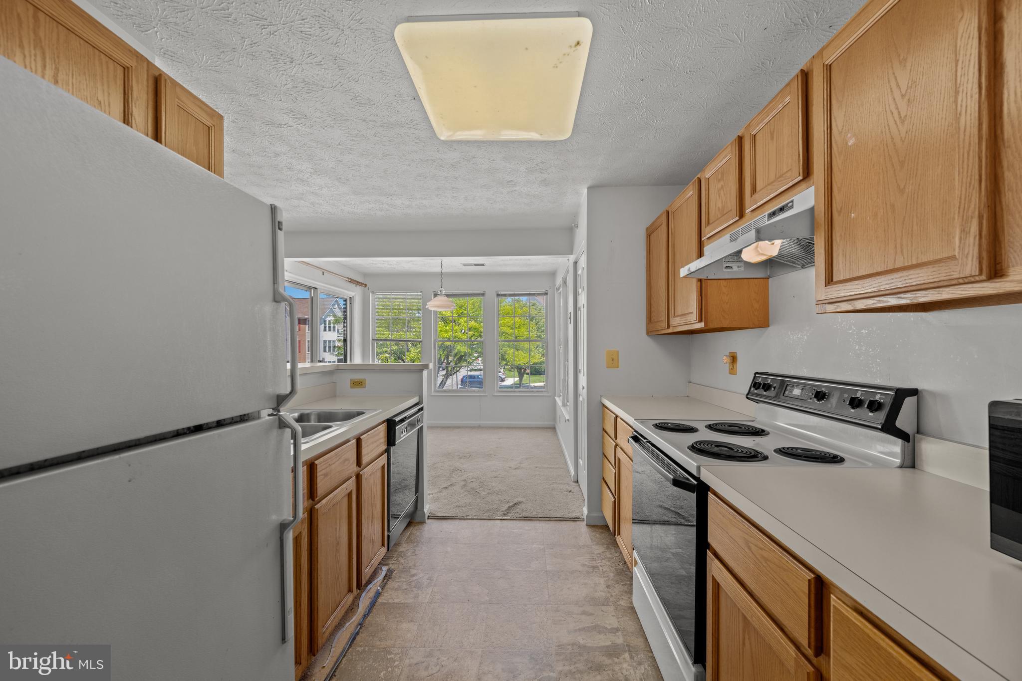 THE RIVER VIEW ESTATES AT WORMAN'S MILL - Residential