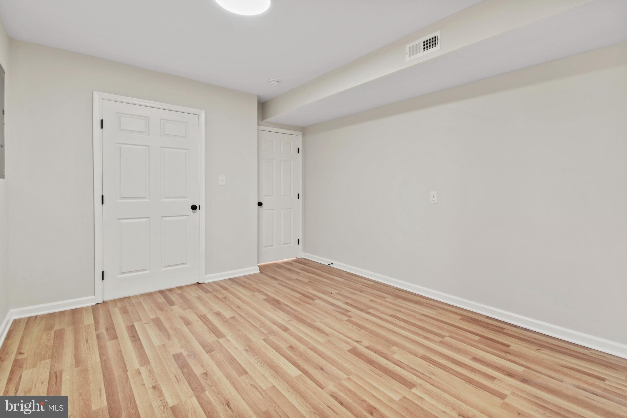 GREEN ACRES - Residential