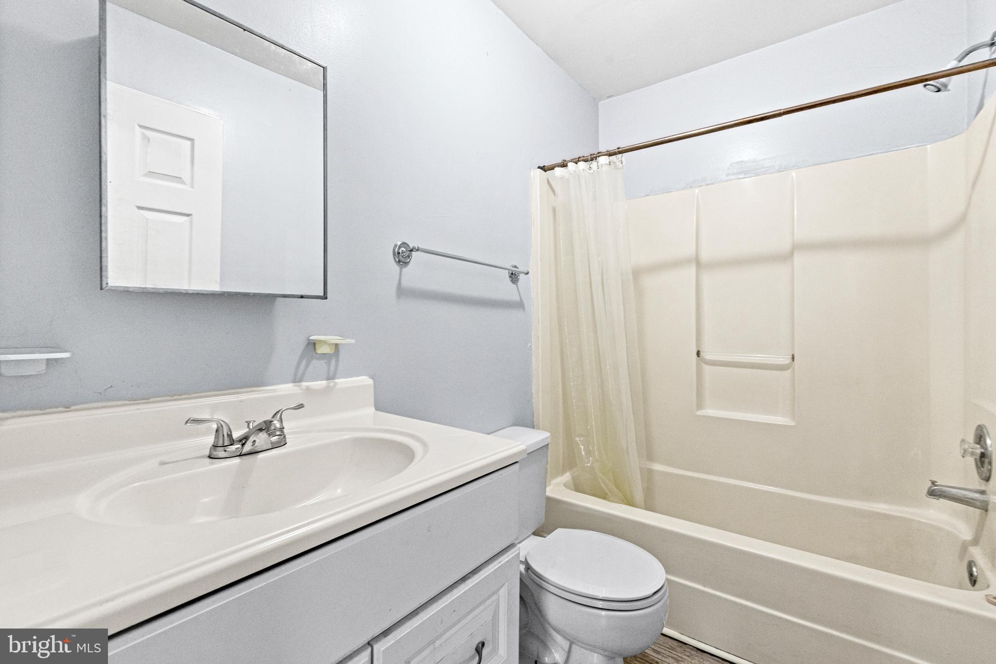 VISCOSE CITY - Residential