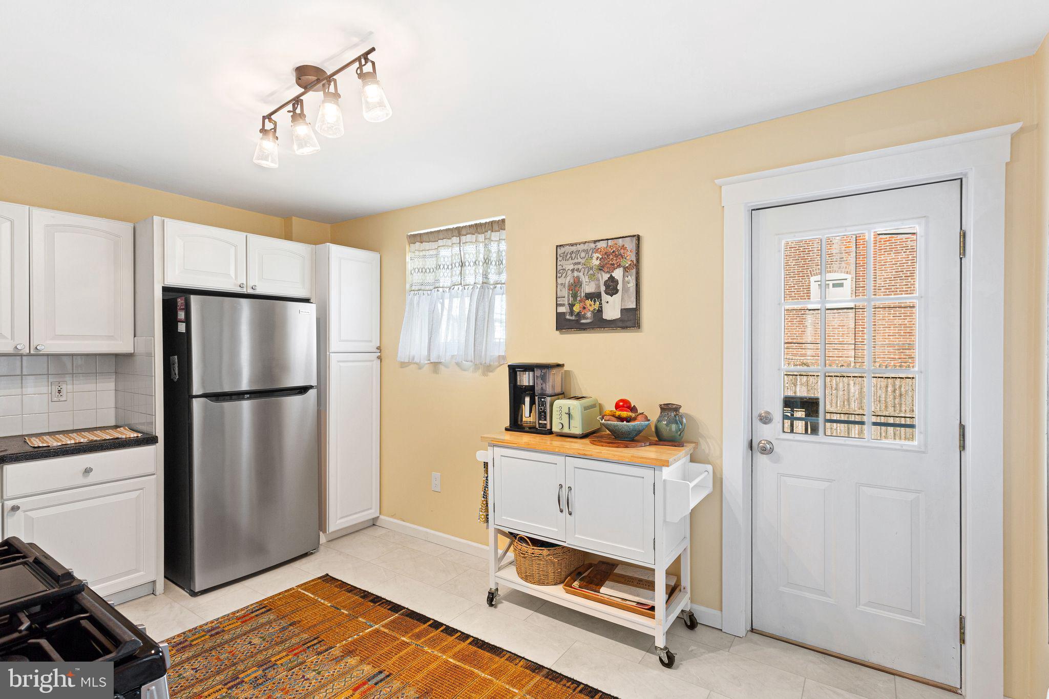 ROXBOROUGH - Residential