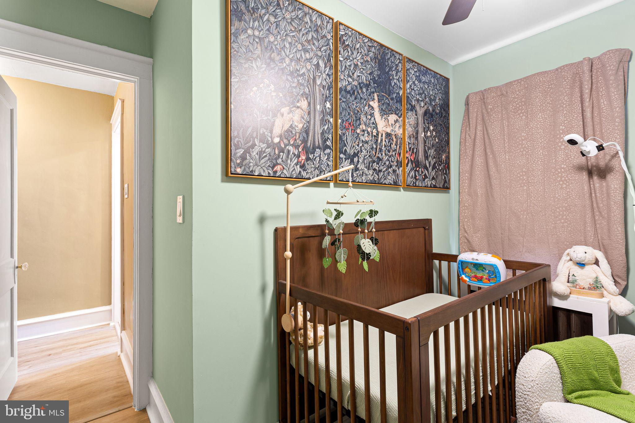 ROXBOROUGH - Residential